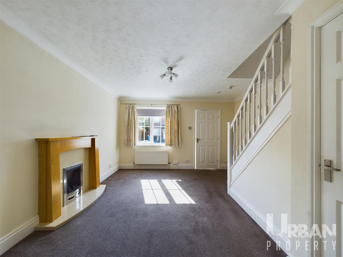 Whitethorn Way, Hull Urban Property